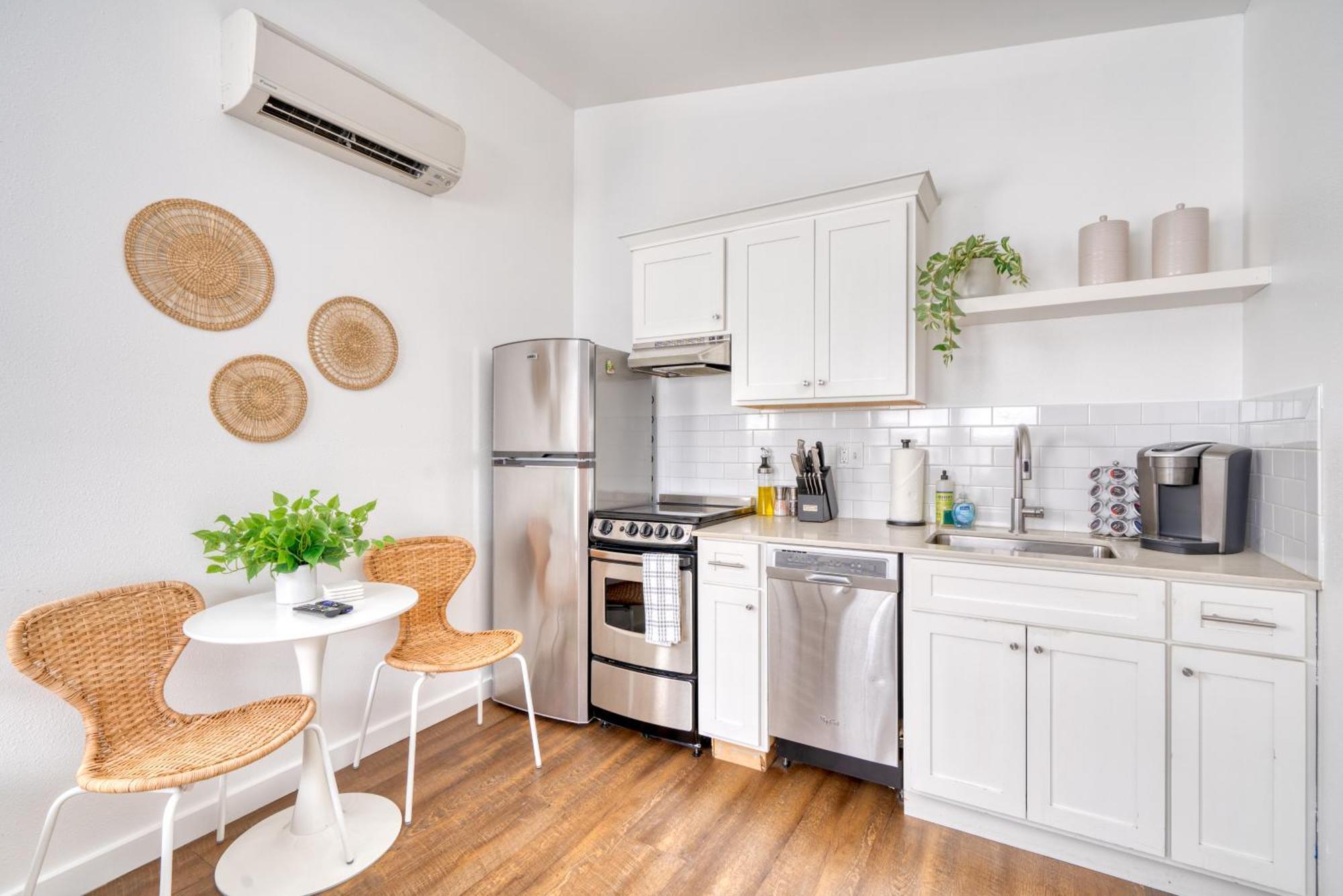 Stay Portland - Beach Vibes Getaway Near Burnside & Laurelhurst! ภายนอก รูปภาพ