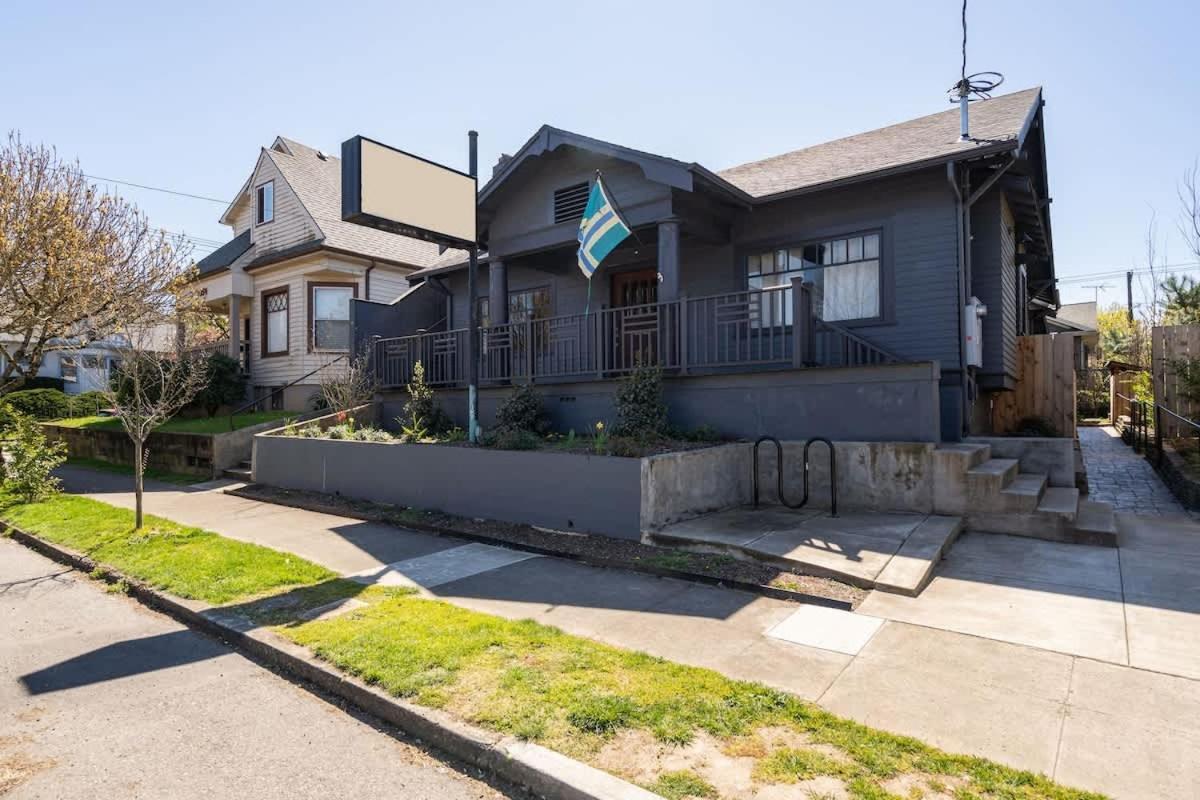 Stay Portland - Beach Vibes Getaway Near Burnside & Laurelhurst! ภายนอก รูปภาพ